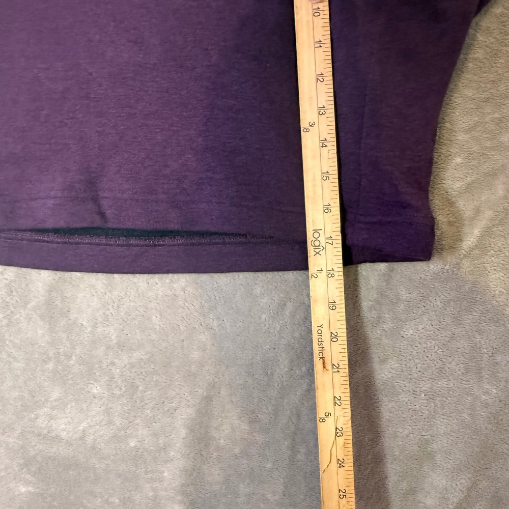 Nike Track & Field Purple Cropped Sweatshirt‎ Cozy Fleece Pullover Boxy Size M - Picture 11 of 13